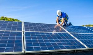 Installation et mise en production des panneaux solaires photovoltaïques à Volvic